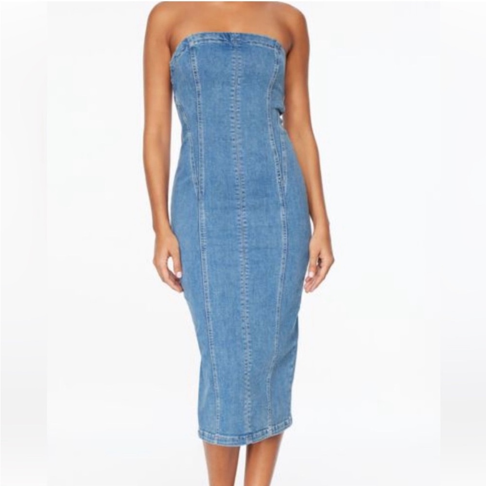 Dynamite Strapless Denim Bodycon Dress